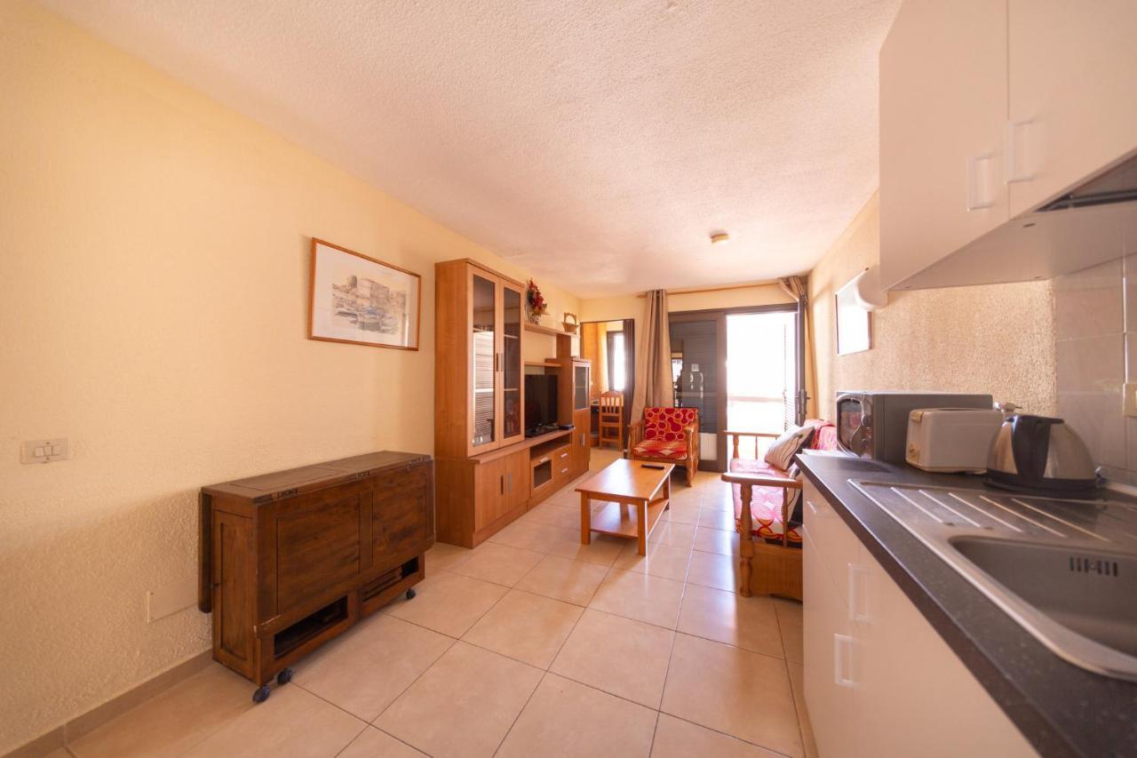 Apartamento En Sur Y Sol Los Cristianos Los Cristianos  Exterior foto