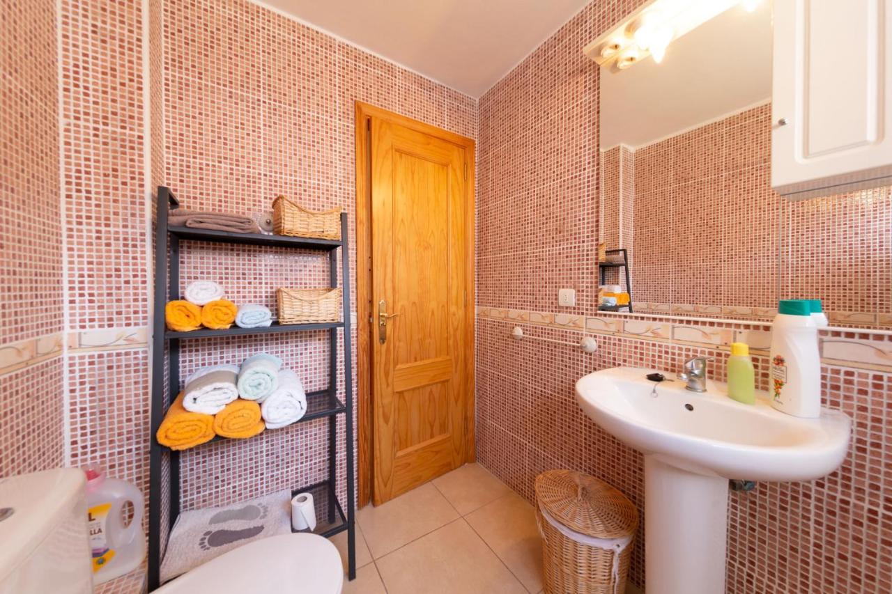 Apartamento En Sur Y Sol Los Cristianos Los Cristianos  Exterior foto